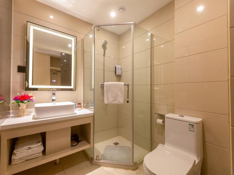 Hotel Gya Long-distance Bus Passenger Transport Terminal Shanghai